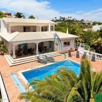 House in Portugal, Albufeira, 235 sq.m.