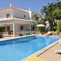 House in the city center in Portugal, Albufeira, 279 sq.m.