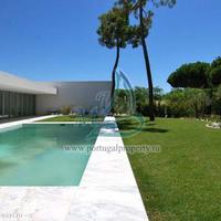 House in Portugal, Albufeira, 400 sq.m.