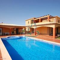 Villa in Portugal, Albufeira, 297 sq.m.