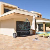 Villa in Portugal, Albufeira, 330 sq.m.