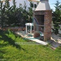 Villa in the suburbs in Portugal, Albufeira, 300 sq.m.