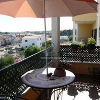 Flat in the city center in Portugal, Albufeira, 120 sq.m.