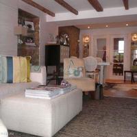 Дом в центре города в Португалии, Албуфейра, 115 кв.м.