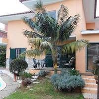 Villa in the city center in Portugal, Albufeira, 270 sq.m.