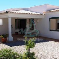 Вилла в центре города в Португалии, Албуфейра, 161 кв.м.