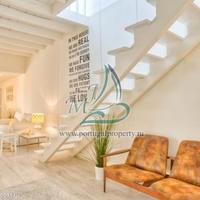 Flat in the city center in Portugal, Lisbon, 120 sq.m.