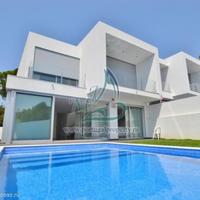 Вилла в Португалии, Албуфейра, 230 кв.м.