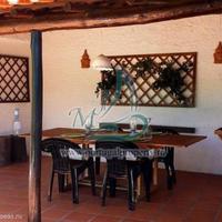 Вилла на первой линии моря/озера, в пригороде в Португалии, Албуфейра, 225 кв.м.