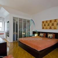 Apartment in the city center in Portugal, Lisbon, 178 sq.m.