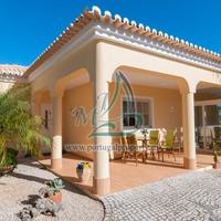 Villa in Portugal, Albufeira, 208 sq.m.