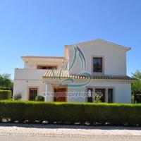 Вилла в Португалии, Албуфейра, 228 кв.м.