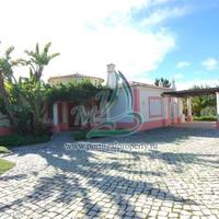 Вилла в Португалии, Албуфейра, 224 кв.м.