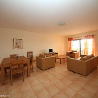 Apartment in the suburbs in Portugal, Albufeira, 100 sq.m.