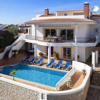 Дом в пригороде в Португалии, Албуфейра, 368 кв.м.