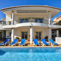 Дом в пригороде в Португалии, Албуфейра, 368 кв.м.