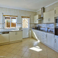 Дом в пригороде в Португалии, Албуфейра, 368 кв.м.