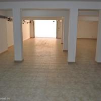 Дом в центре города в Португалии, Албуфейра, 143 кв.м.