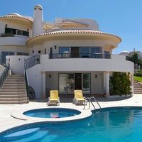 Villa in Portugal, Algarve, 325 sq.m.