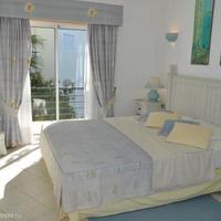 Flat in the suburbs in Portugal, Albufeira, 99 sq.m.