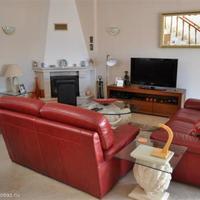 Дом в центре города в Португалии, Албуфейра, 195 кв.м.