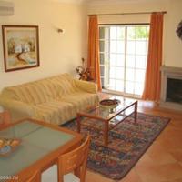 Townhouse in the suburbs in Portugal, Albufeira, 102 sq.m.