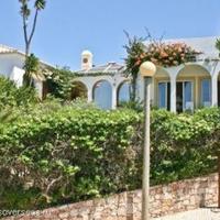 Villa at the first line of the sea / lake in Portugal, Albufeira