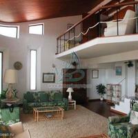 Villa in the city center in Portugal, Albufeira, 310 sq.m.