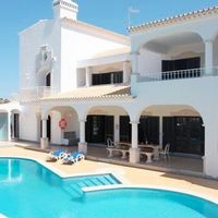 Villa in Portugal, Algarve, 360 sq.m.