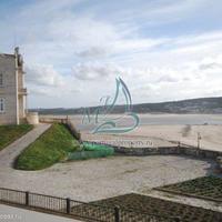 Дом на первой линии моря/озера в Португалии, Албуфейра, 200 кв.м.