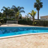 Villa in Portugal, Algarve, 241 sq.m.