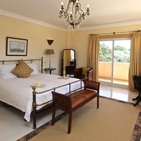 Villa in Portugal, Algarve, 360 sq.m.