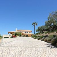 Villa in Portugal, Algarve, 360 sq.m.