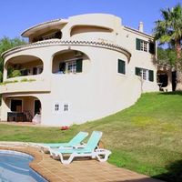 Villa in Portugal, Algarve, 401 sq.m.
