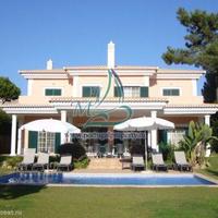 House in the suburbs in Portugal, Albufeira, 346 sq.m.