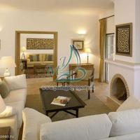 House in the suburbs in Portugal, Albufeira, 346 sq.m.