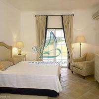 House in the suburbs in Portugal, Albufeira, 346 sq.m.