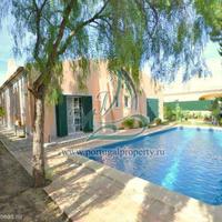 Villa in the suburbs in Portugal, Albufeira, 318 sq.m.