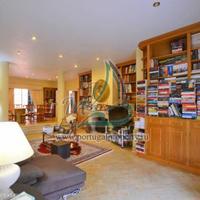 Villa in the suburbs in Portugal, Albufeira, 318 sq.m.