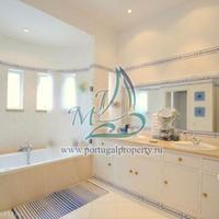 Villa in the suburbs in Portugal, Albufeira, 318 sq.m.