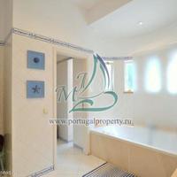Villa in the suburbs in Portugal, Albufeira, 318 sq.m.