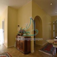 Villa in the suburbs in Portugal, Albufeira, 318 sq.m.