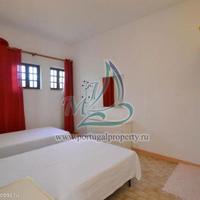 Villa in the suburbs in Portugal, Albufeira, 325 sq.m.