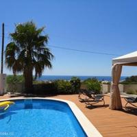 Villa in the city center in Portugal, Albufeira, 200 sq.m.