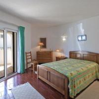 Townhouse at the first line of the sea / lake, in the suburbs in Portugal, Albufeira, 130 sq.m.