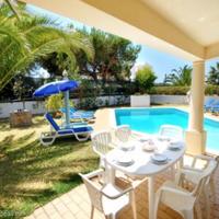 House in the suburbs in Portugal, Albufeira, 207 sq.m.