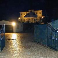 Вилла в центре города в Португалии, Албуфейра, 250 кв.м.