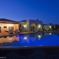 Вилла в центре города в Португалии, Албуфейра, 463 кв.м.