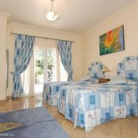 Вилла в пригороде в Португалии, Албуфейра, 160 кв.м.