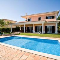 House in Portugal, Albufeira, 270 sq.m.
